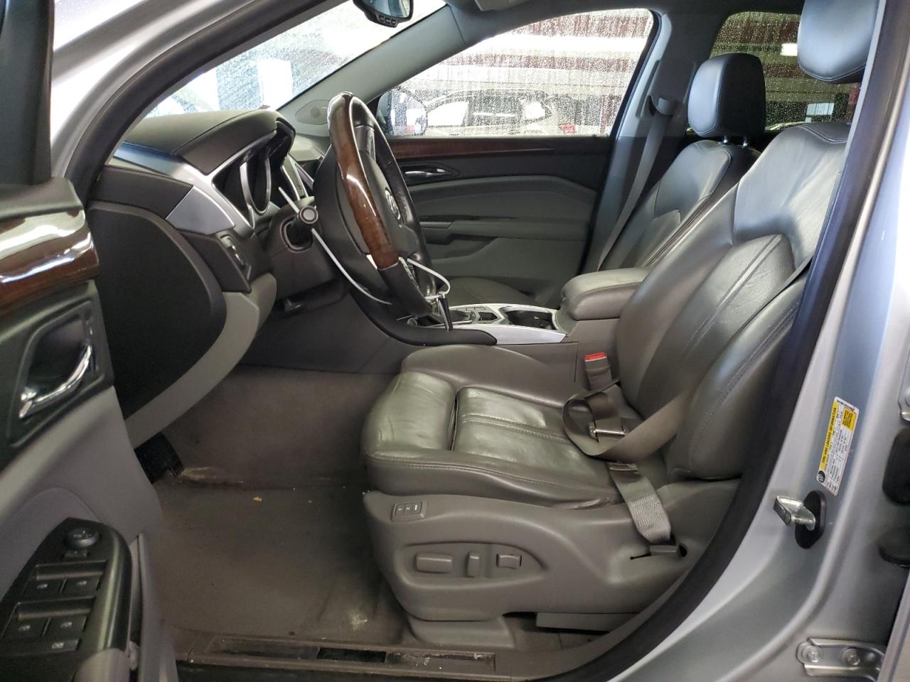 2012 Cadillac SRX - Image 7