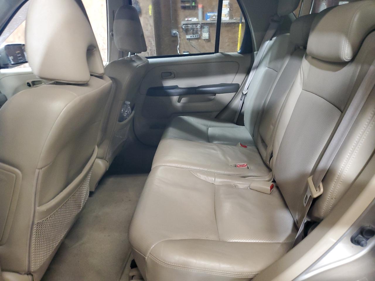 2005 Honda CR-V - Image 11