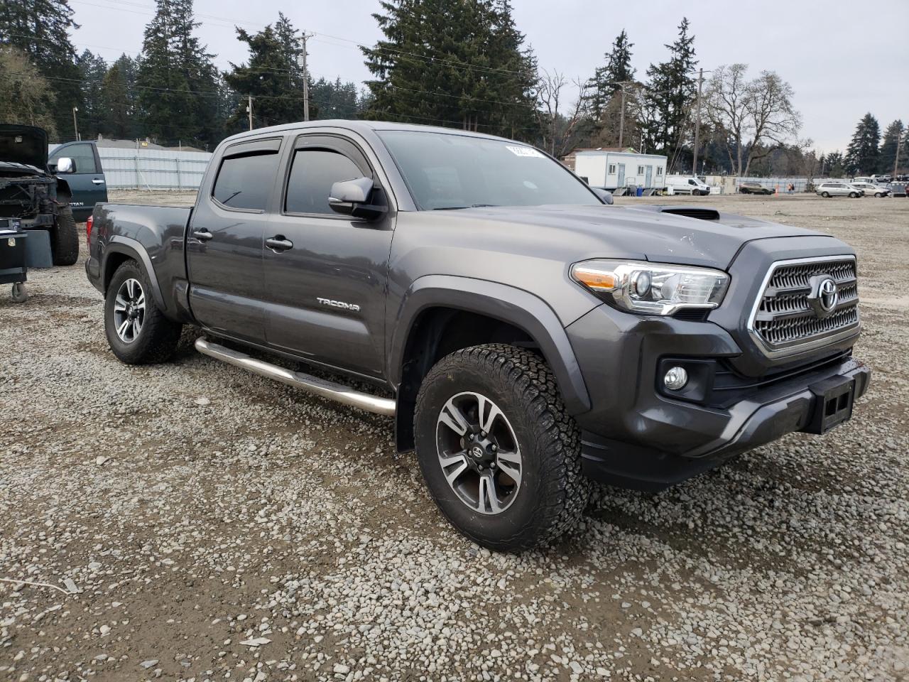 2016 Toyota Tacoma - Image 4