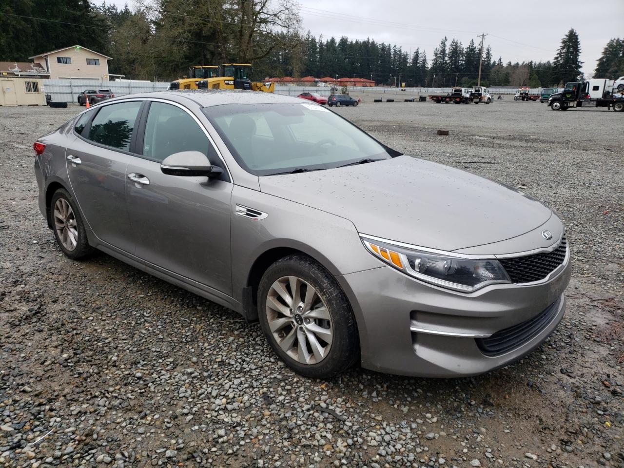 VIN 5XXGT4L37JG264805 2018 KIA OPTIMA no.4