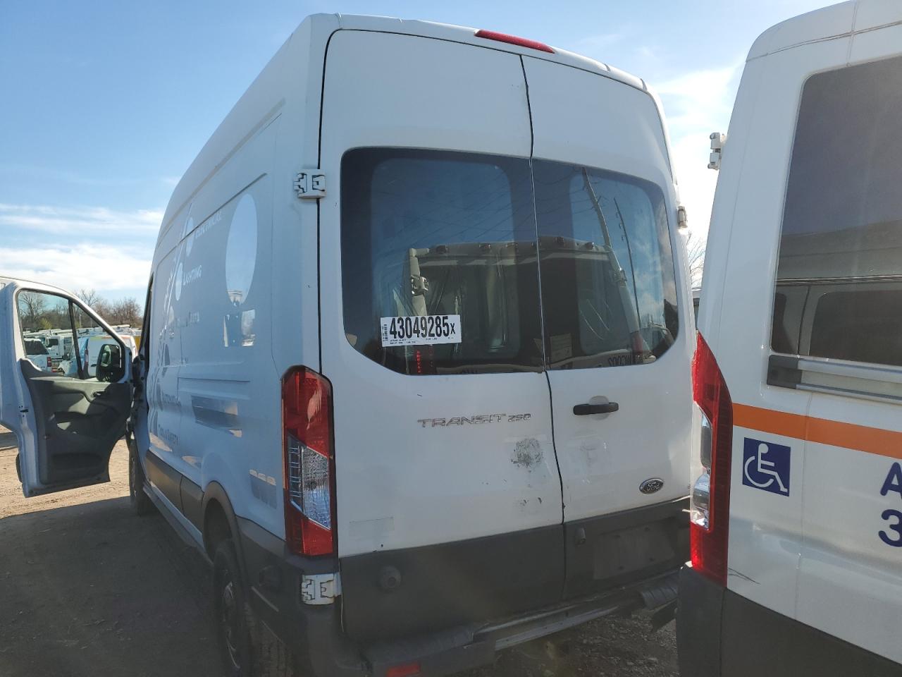 2016 Ford Transit - Image 6