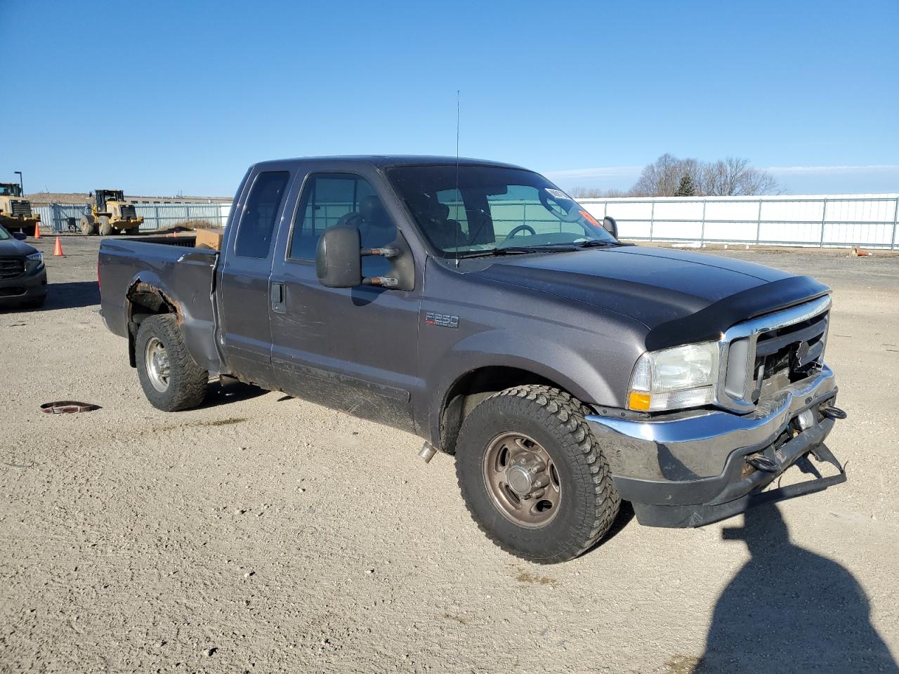 2003 Ford F250 - Image 4