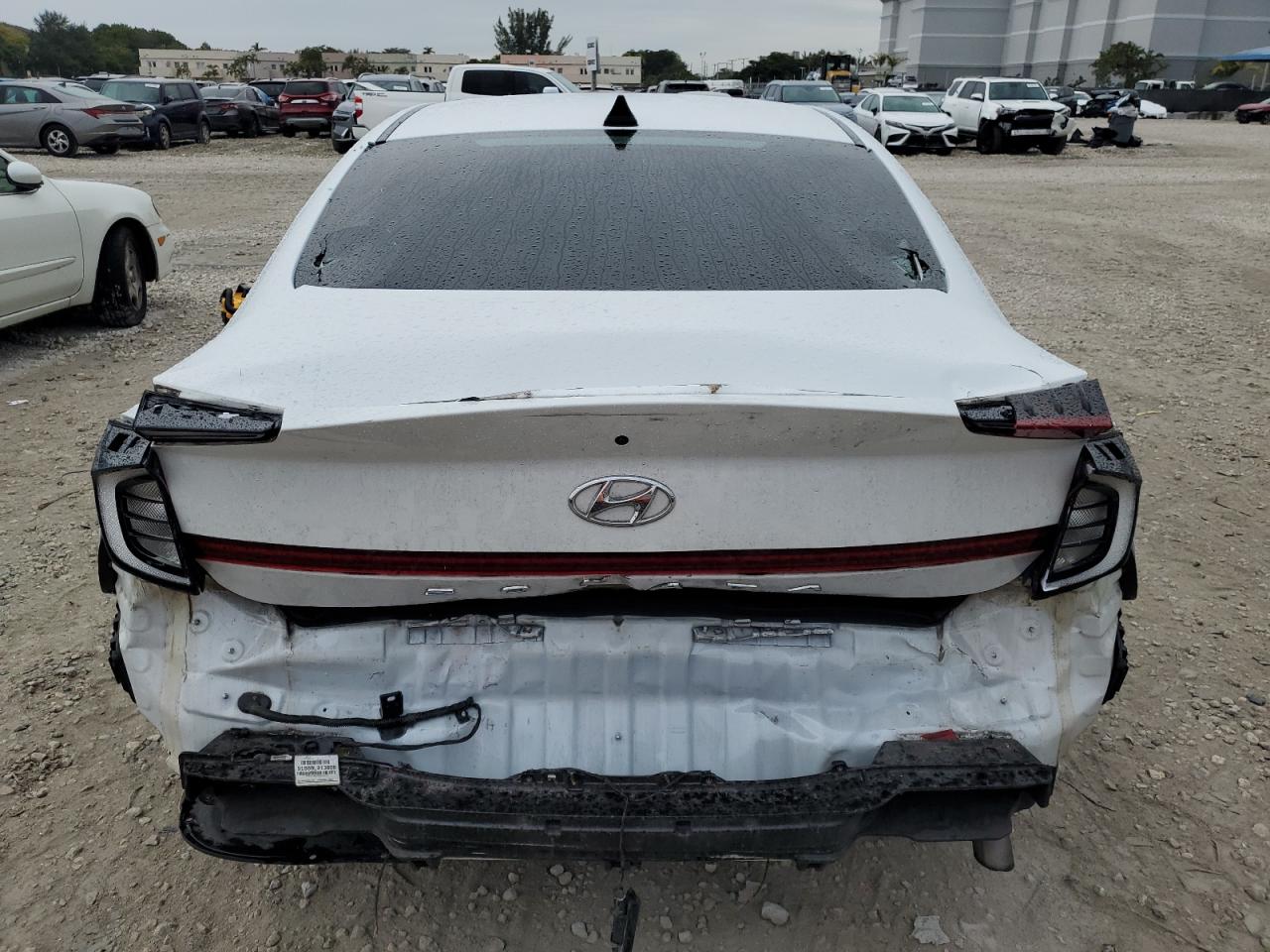 2021 Hyundai Sonata - Image 6