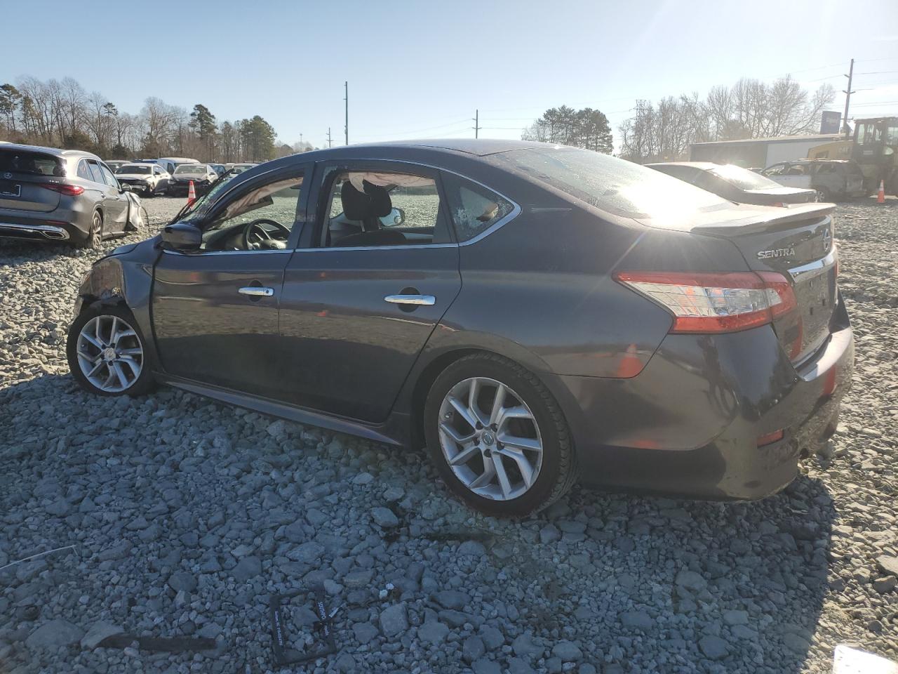 2013 Nissan Sentra - Image 2