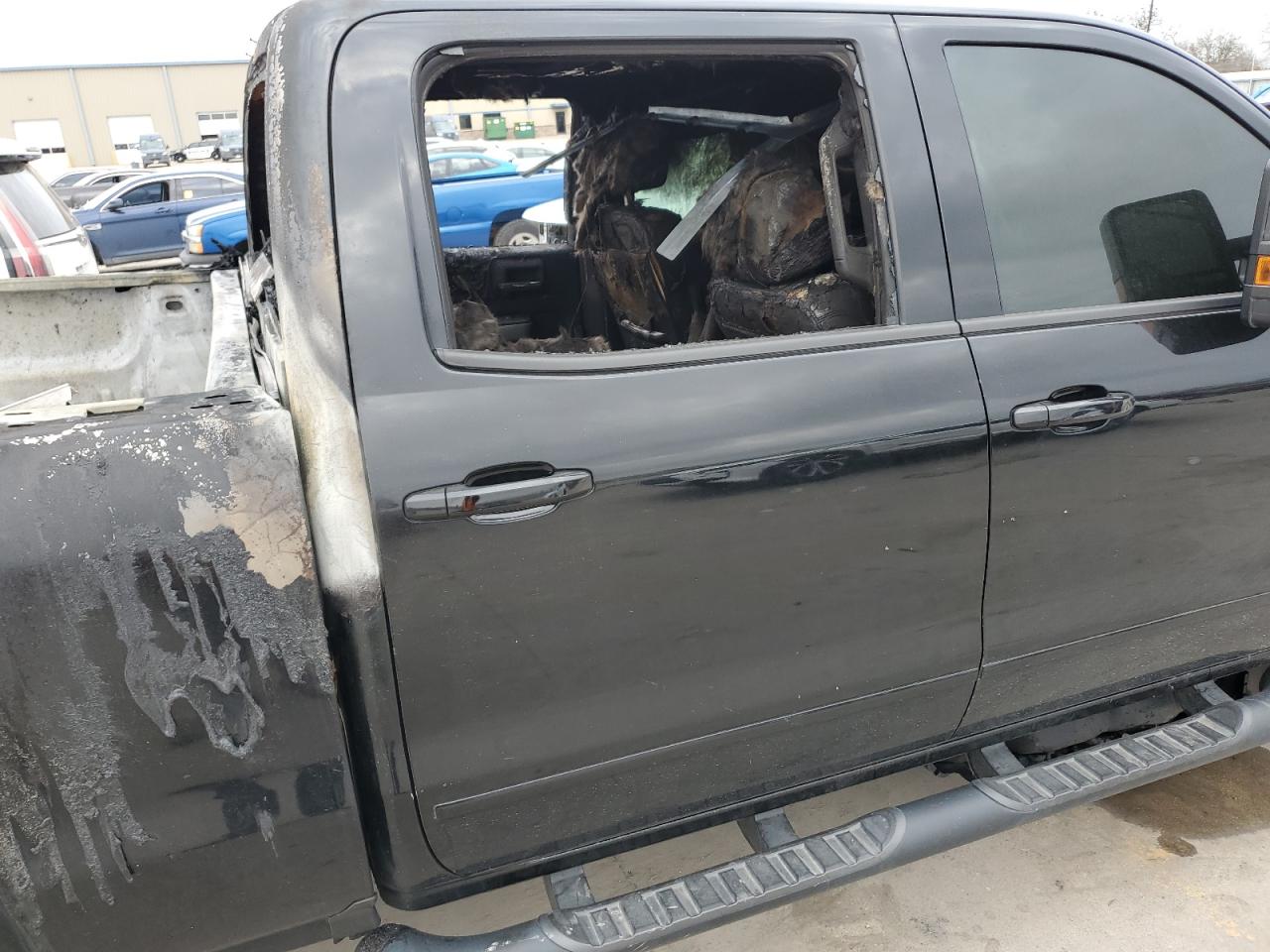 2019 Chevrolet Silverado - Image 11