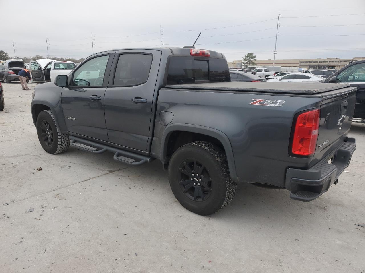 2016 Chevrolet Colorado - Image 2