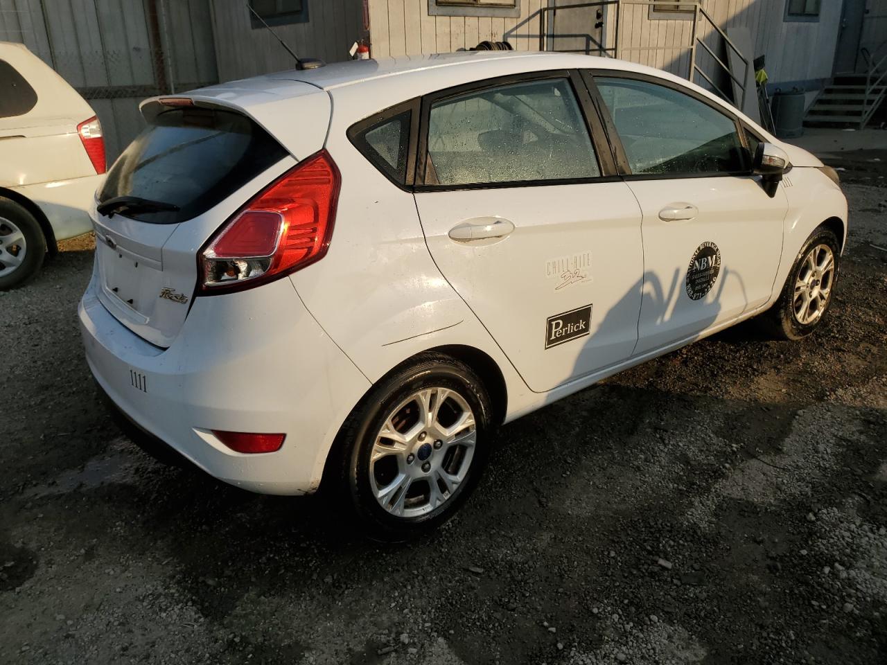 VIN 3FADP4EJ9GM101072 2016 FORD FIESTA no.3