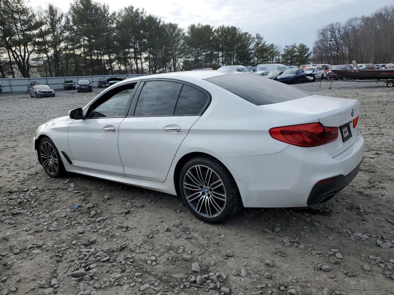 2017 BMW 5er - Image 2