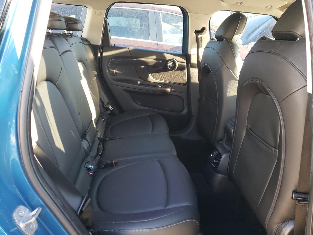 2019 MINI Cooper - Image 10