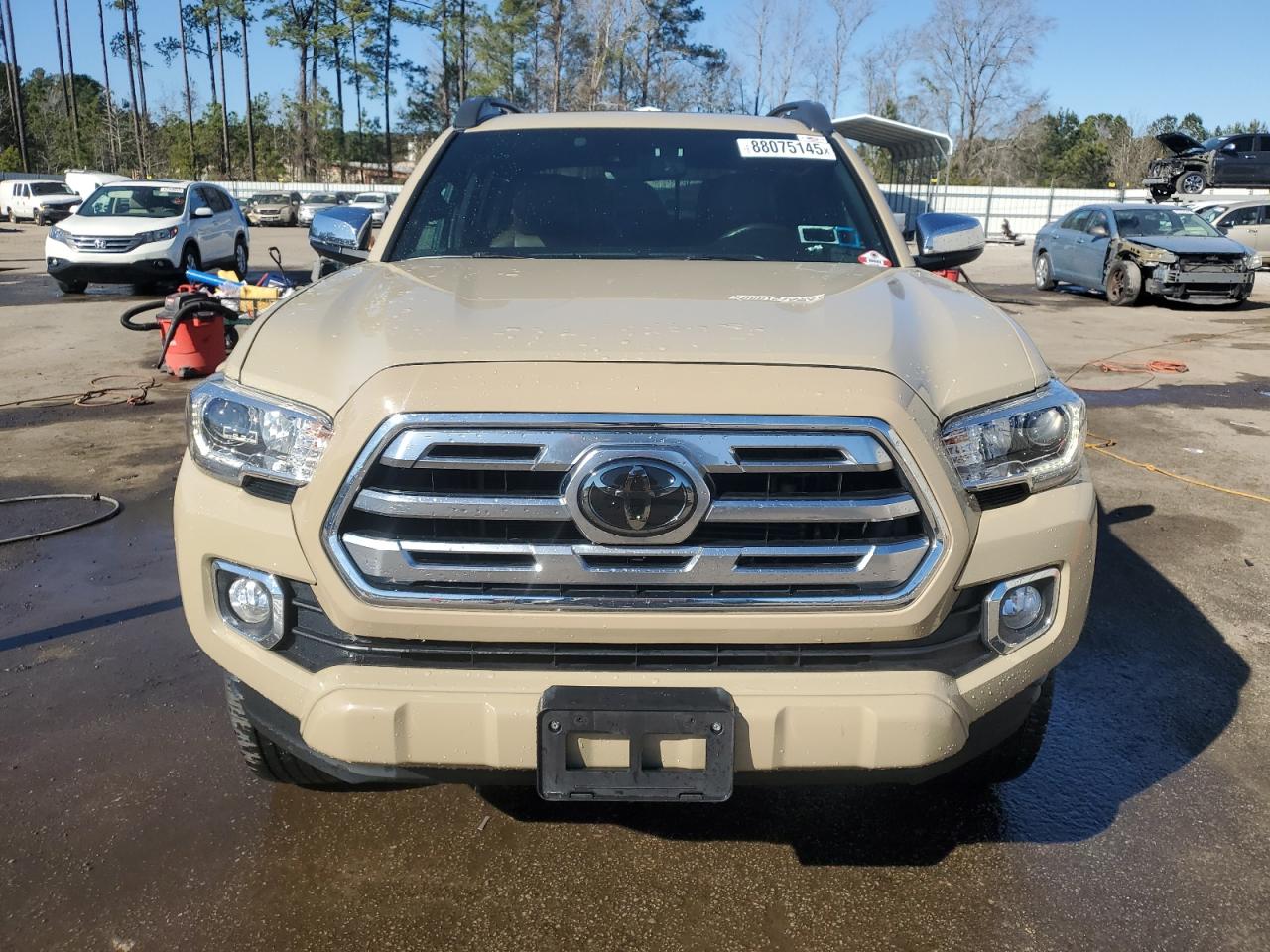 2019 Toyota Tacoma - Image 5