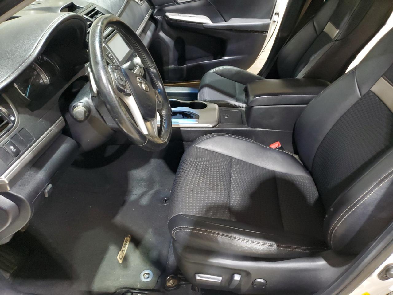 2013 Toyota Camry - Image 7