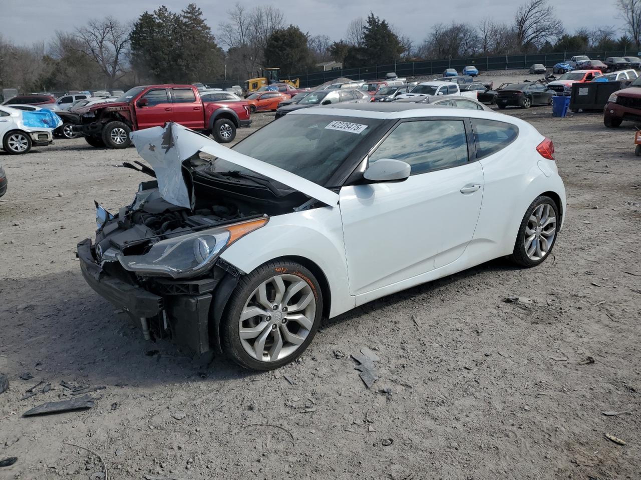 2015 Hyundai Veloster - Image 1