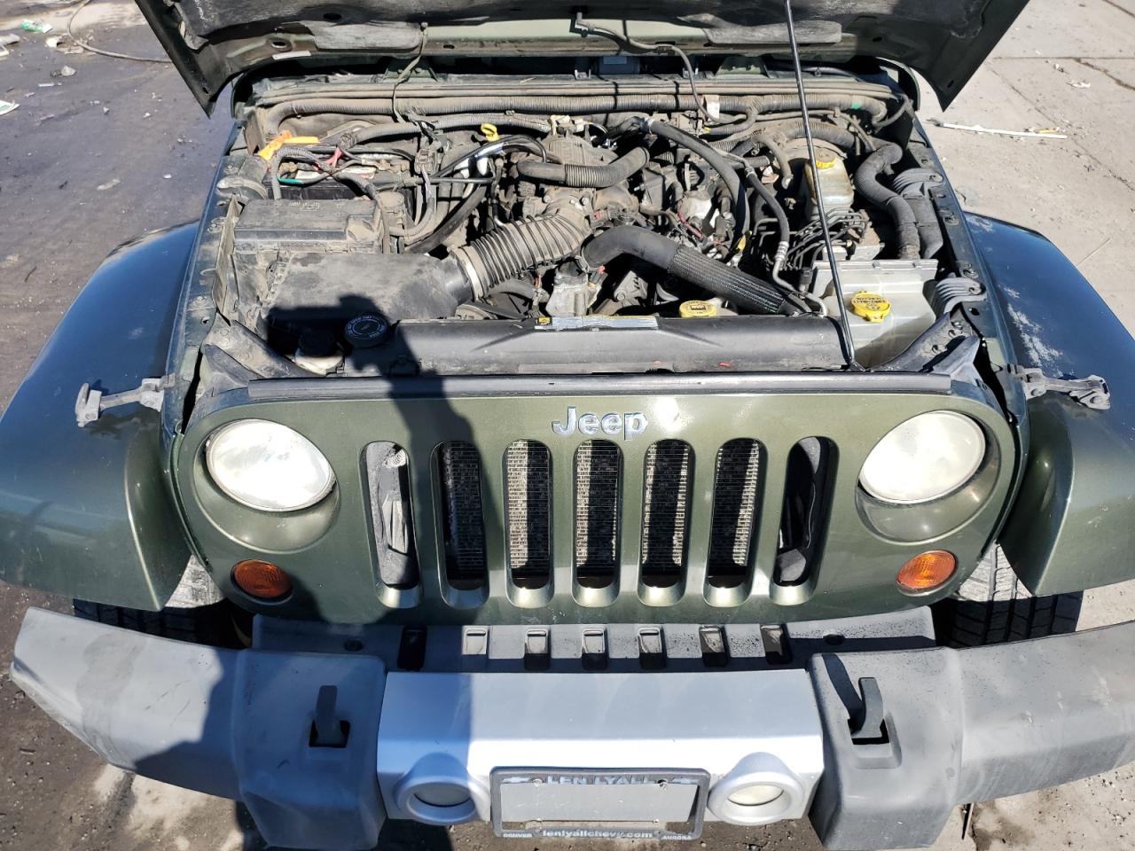 2008 Jeep Wrangler - Image 12