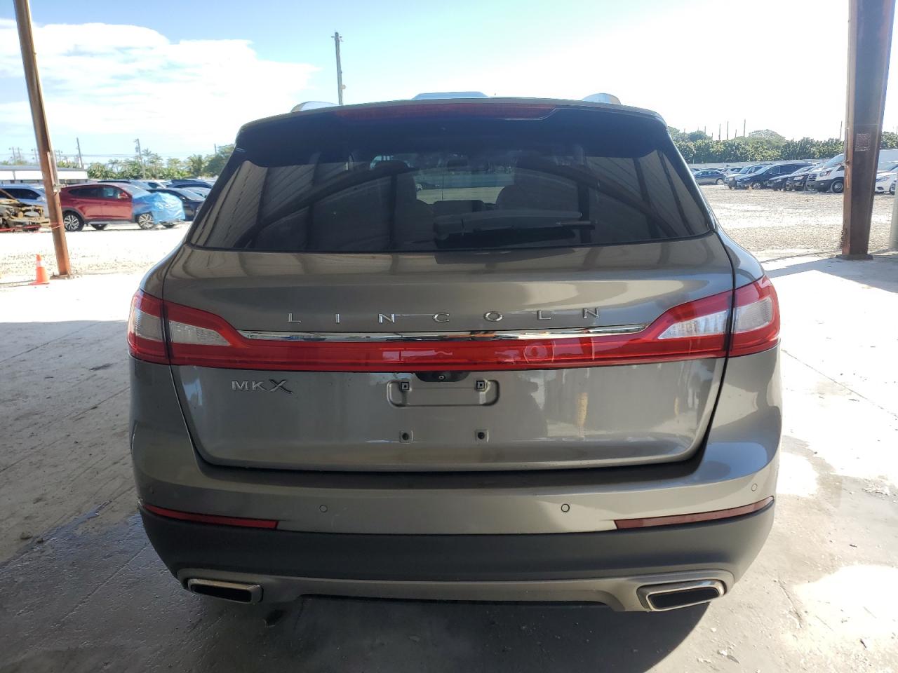 2017 Lincoln Mkx Select VIN: 2LMPJ6KR9HBL29557 Lot: 42611115