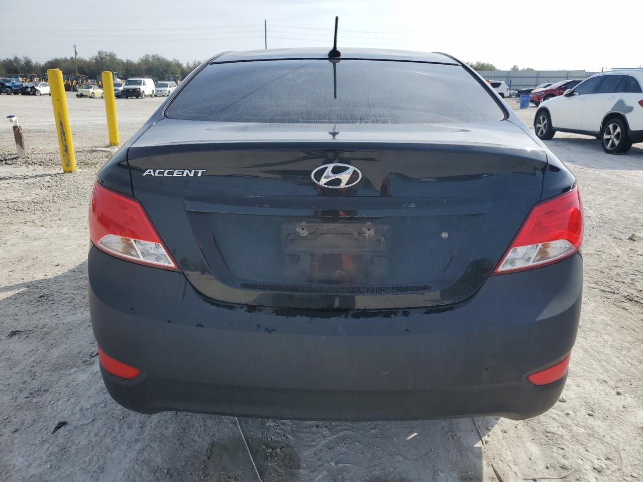 2016 Hyundai Accent - Image 6
