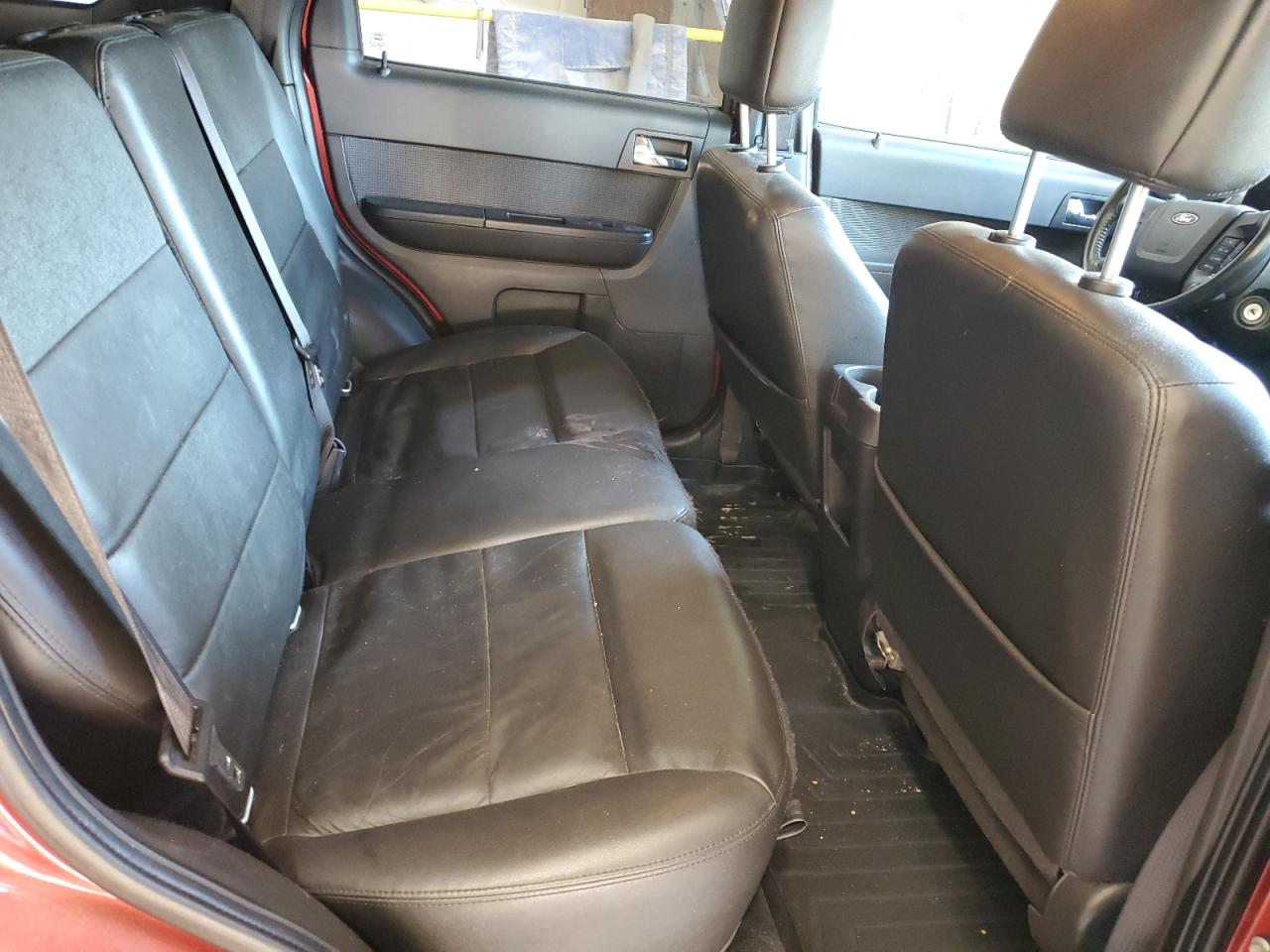 2012 Ford Escape - Image 11