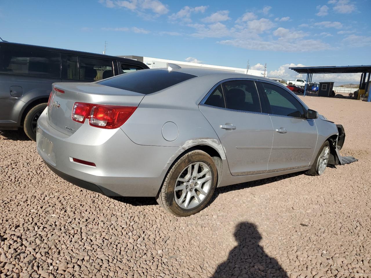 2016 Chevrolet Malibu - Image 3