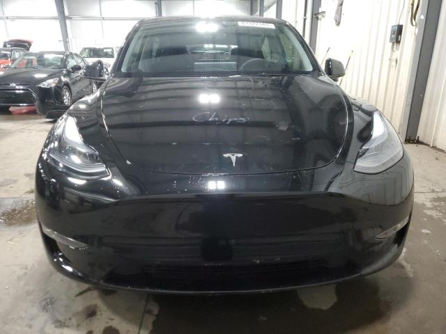  TESLA MODEL Y 2023 Черный
