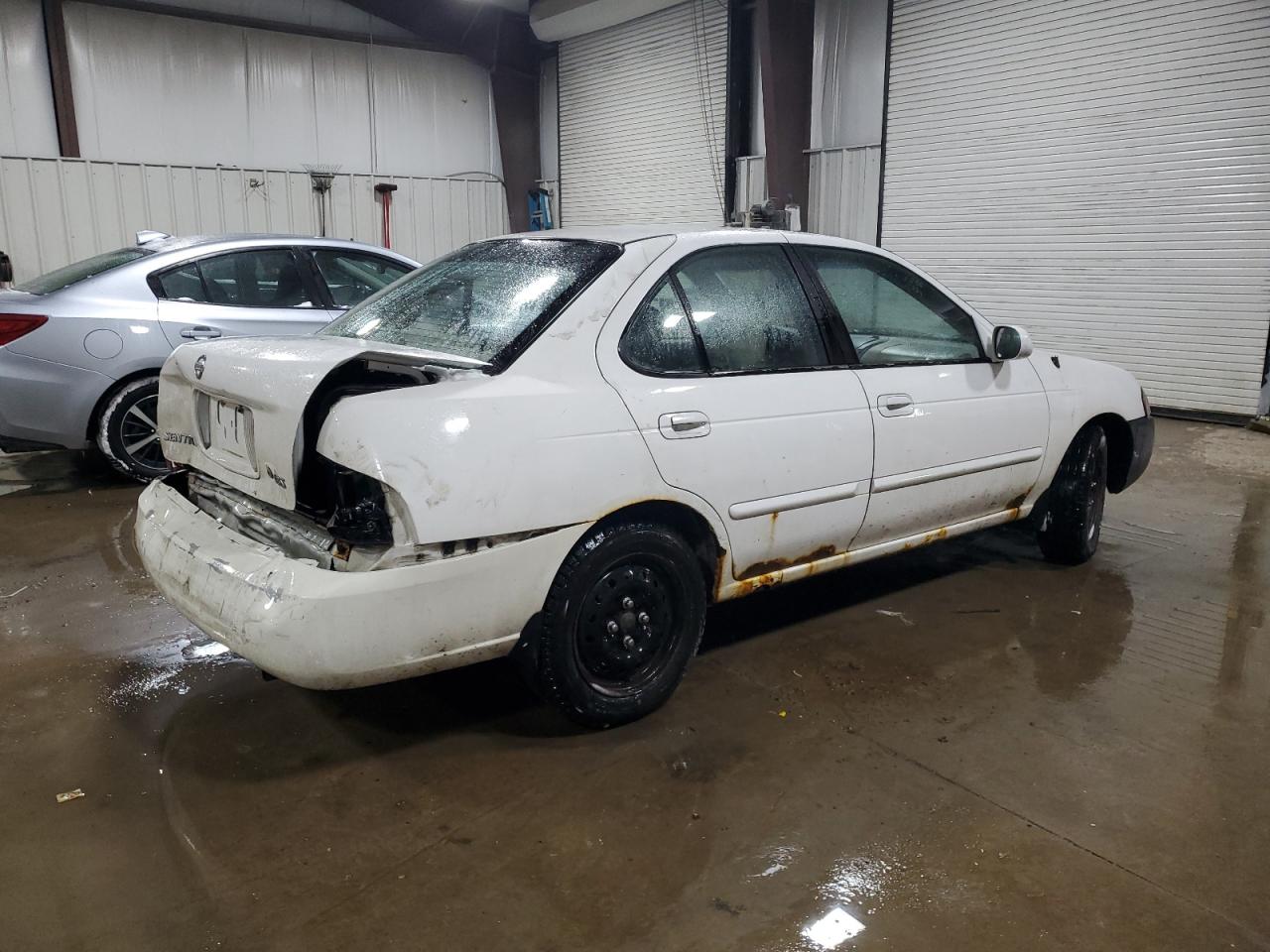 2004 Nissan Sentra - Image 3