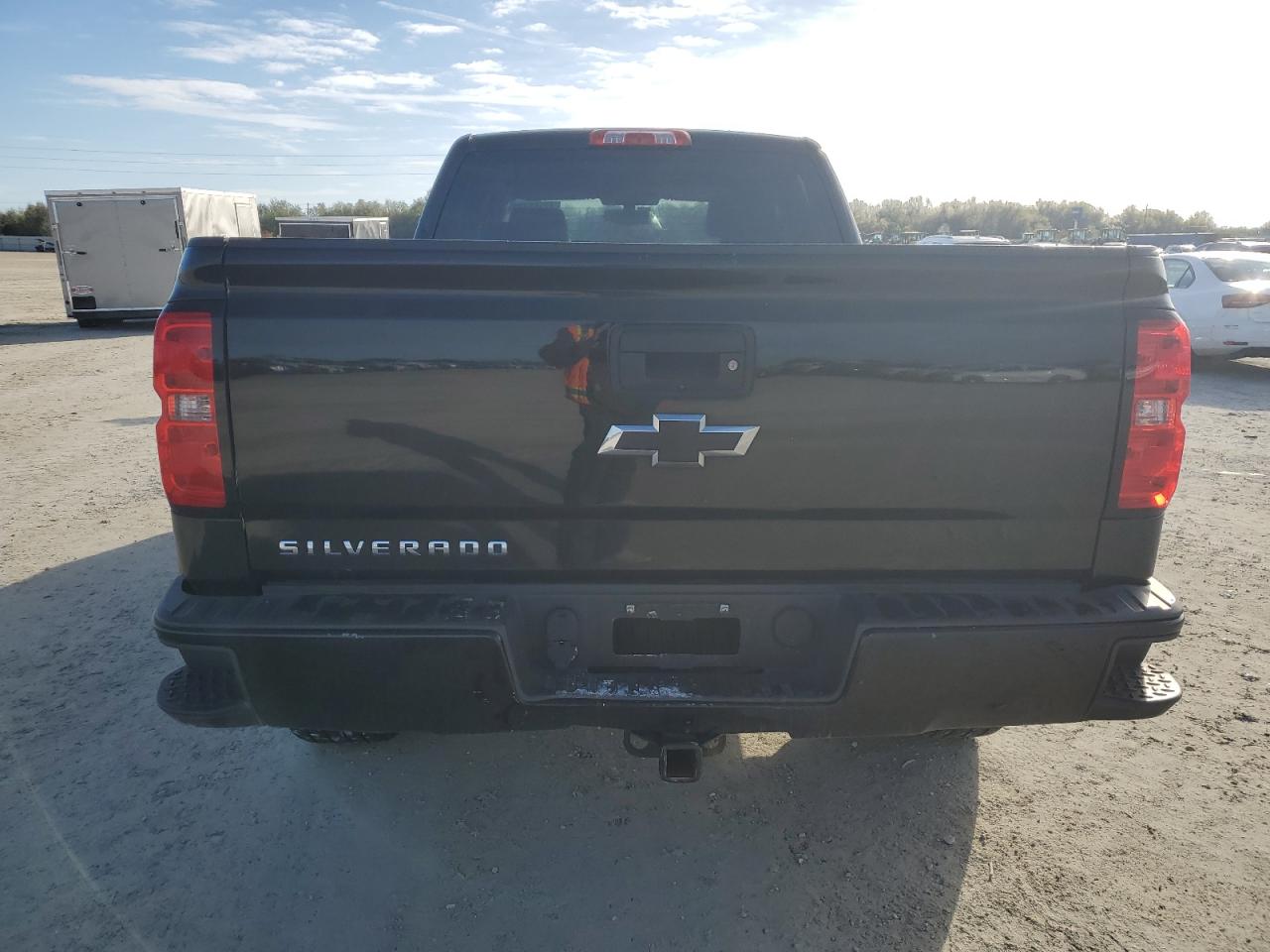 2017 Chevrolet Silverado - Image 6