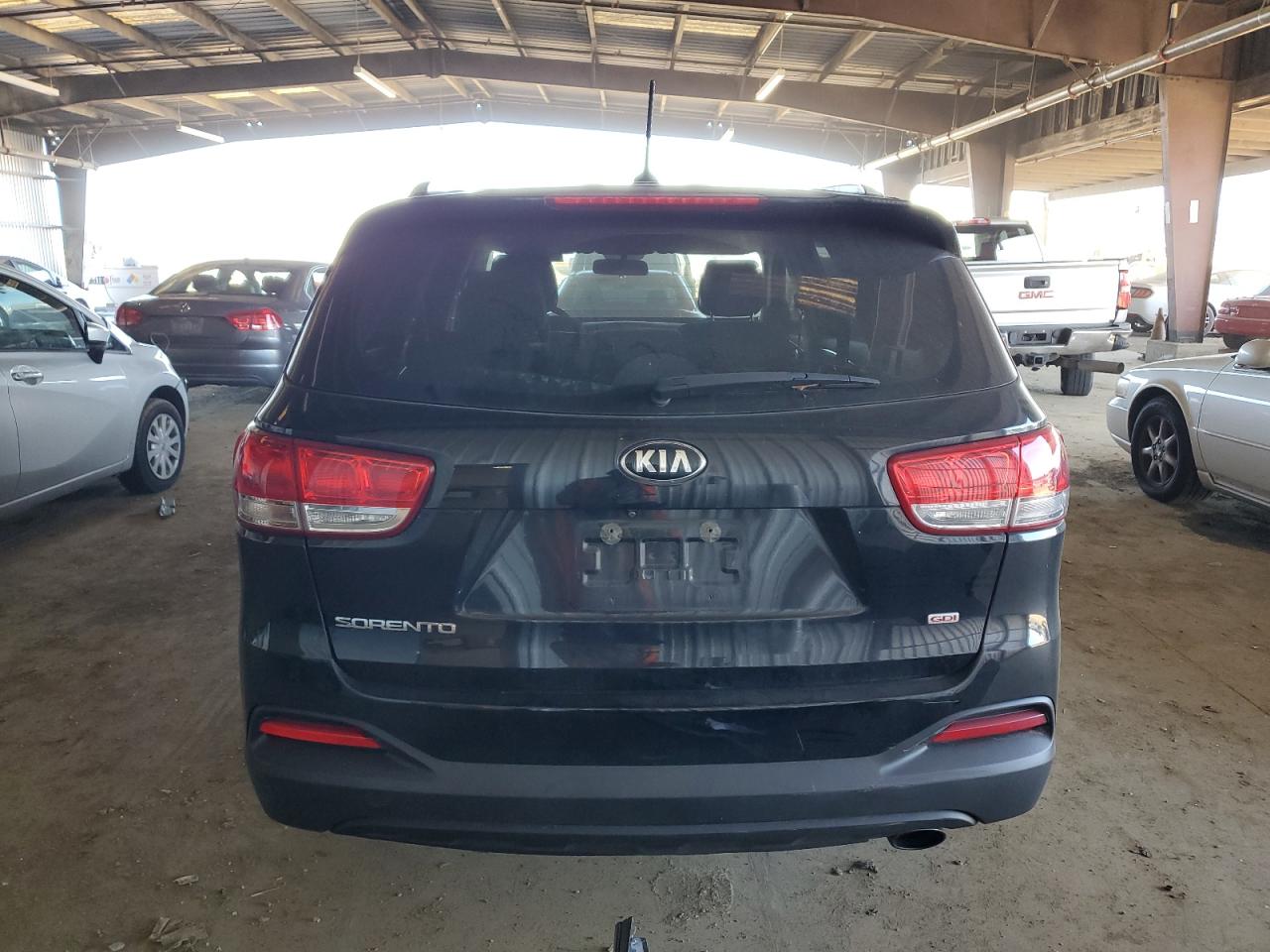 2016 Kia Sorento - Image 6