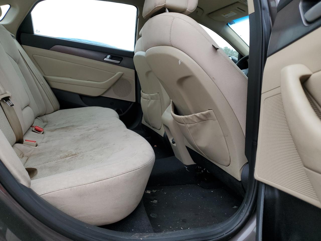 2017 Hyundai Sonata - Image 10