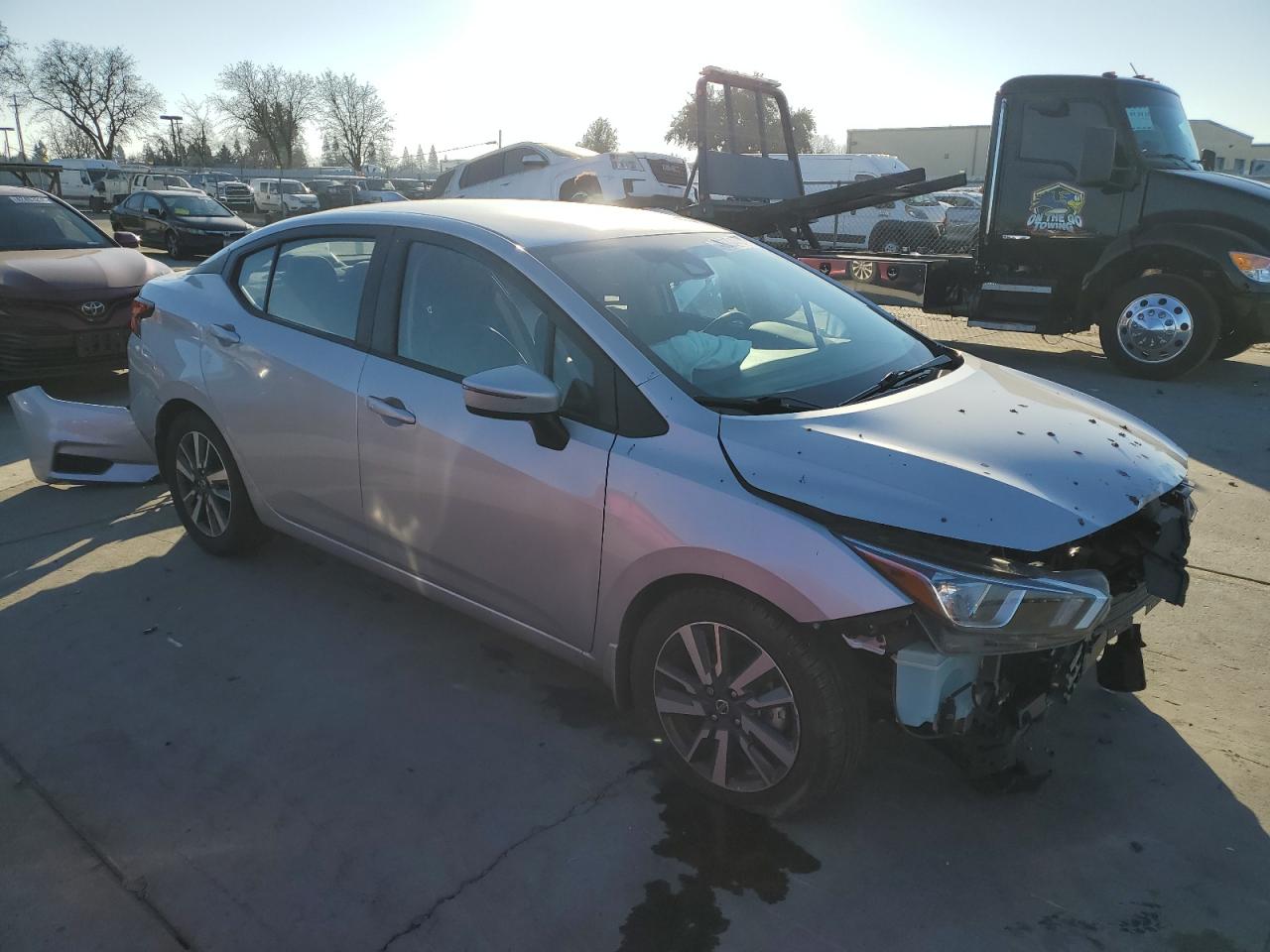 2021 Nissan Versa - Image 4