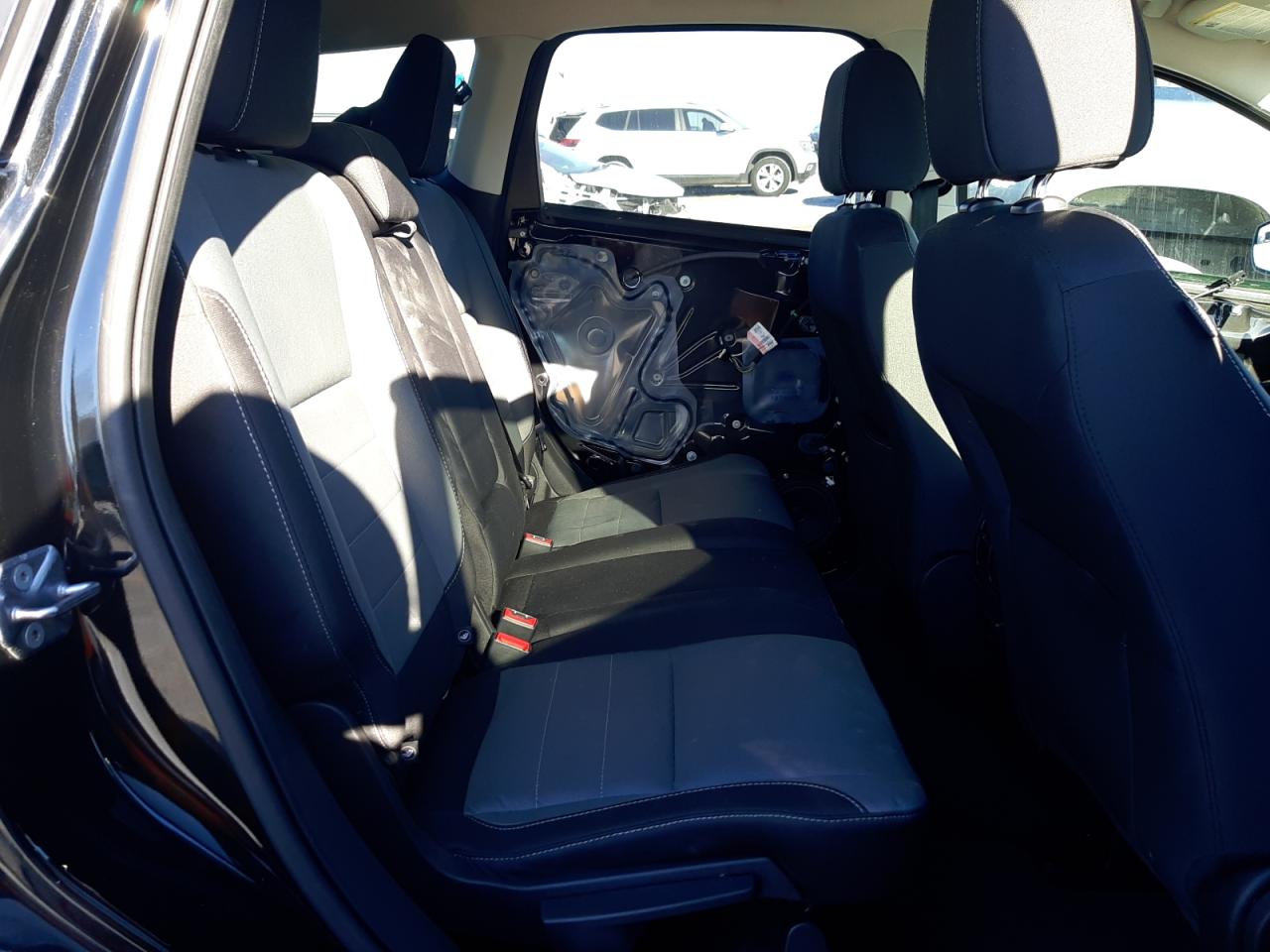 2016 Ford Escape - Image 11