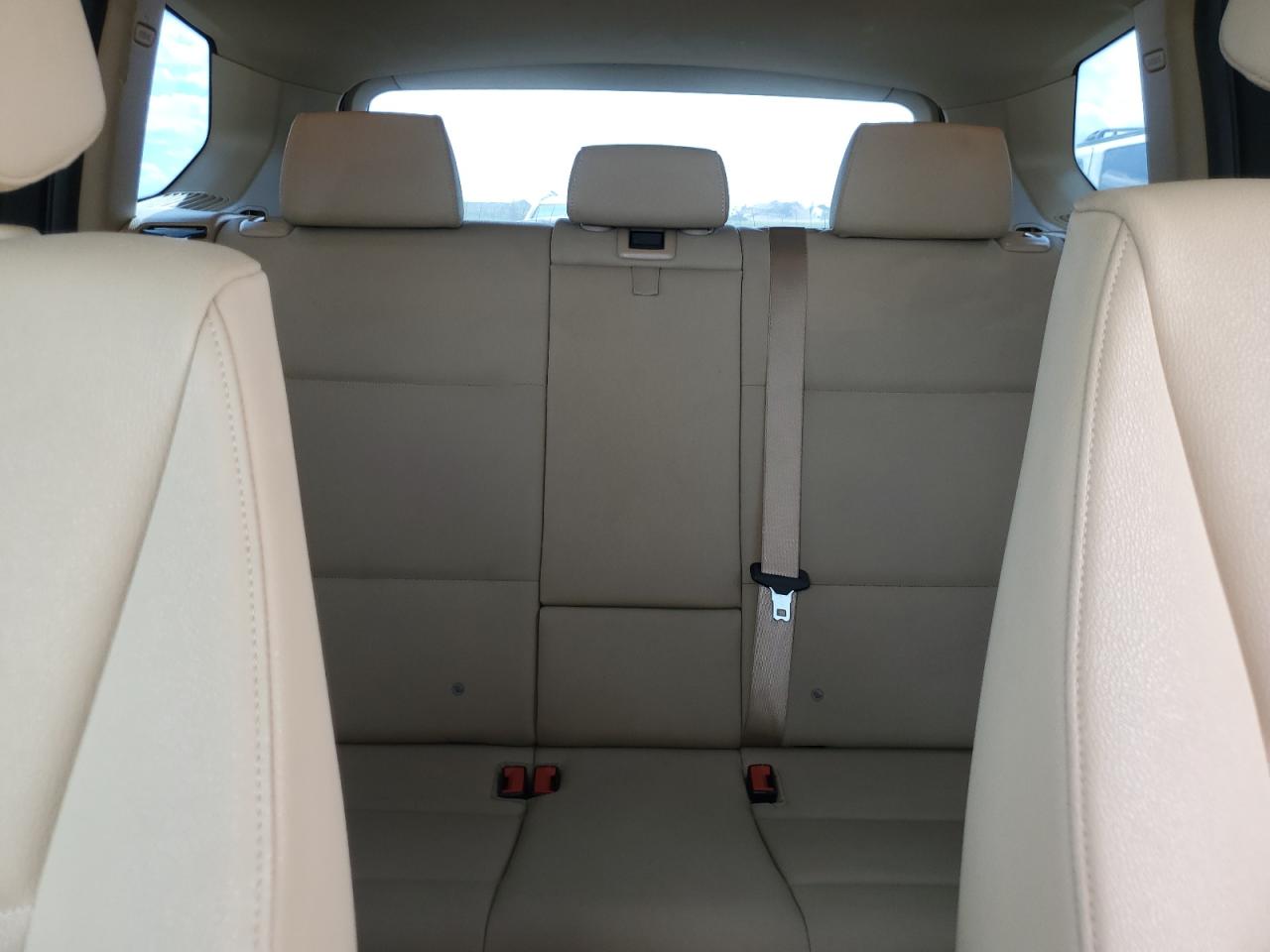 2017 BMW X3 - Image 10