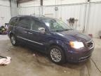 2014 Chrysler Town & Country Touring L на продаже в Franklin, WI - Front End