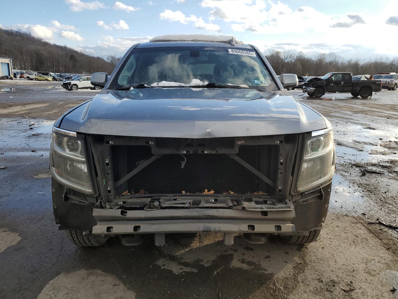 2019 Chevrolet Tahoe - Image 5