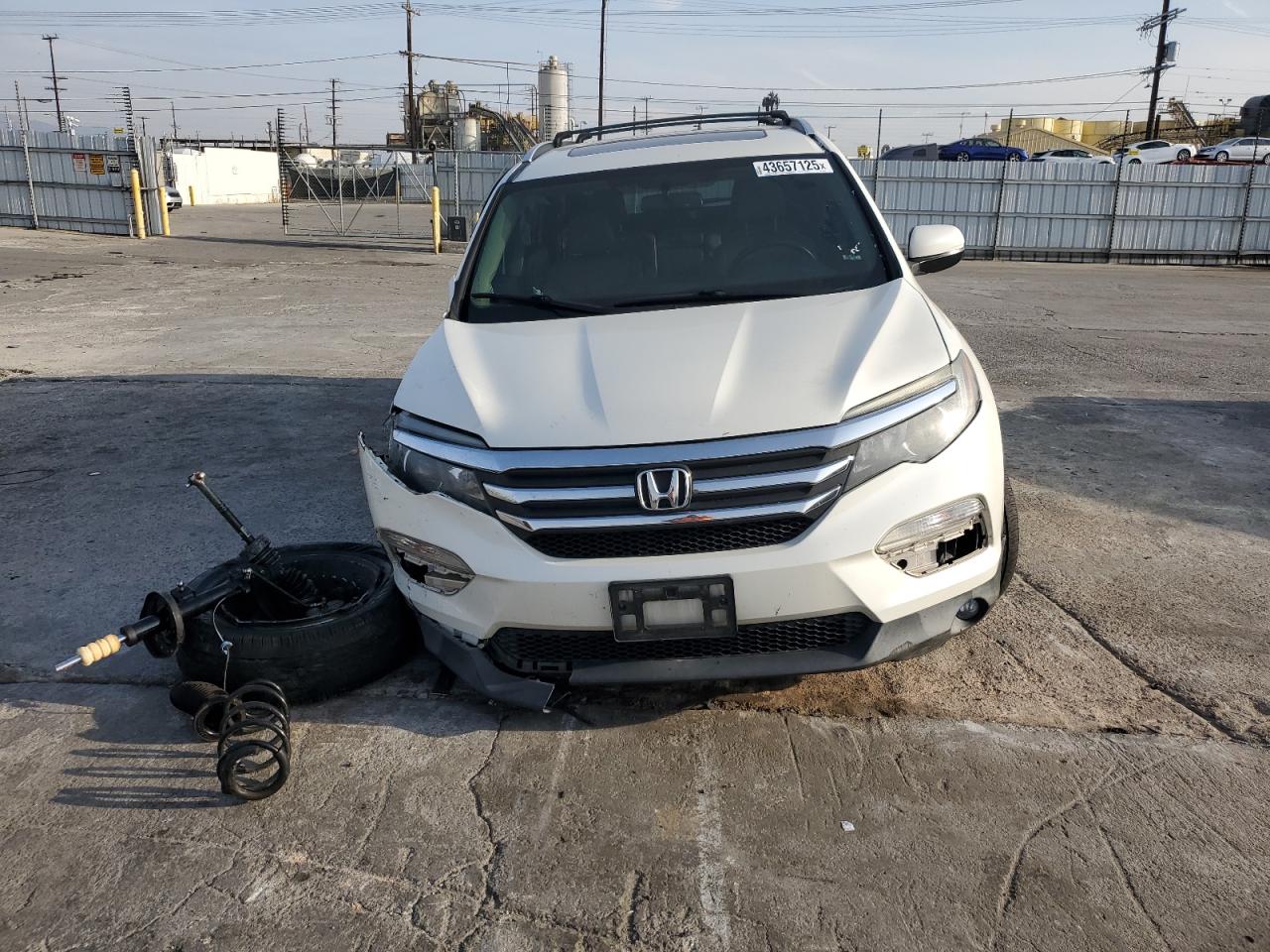 2017 Honda Pilot - Image 5