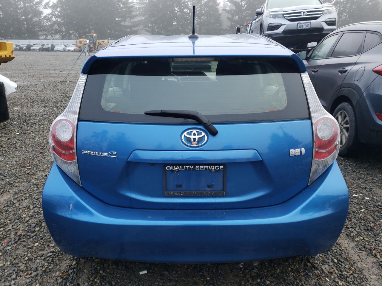 VIN JTDKDTB35E1574911 2014 TOYOTA PRIUS no.6