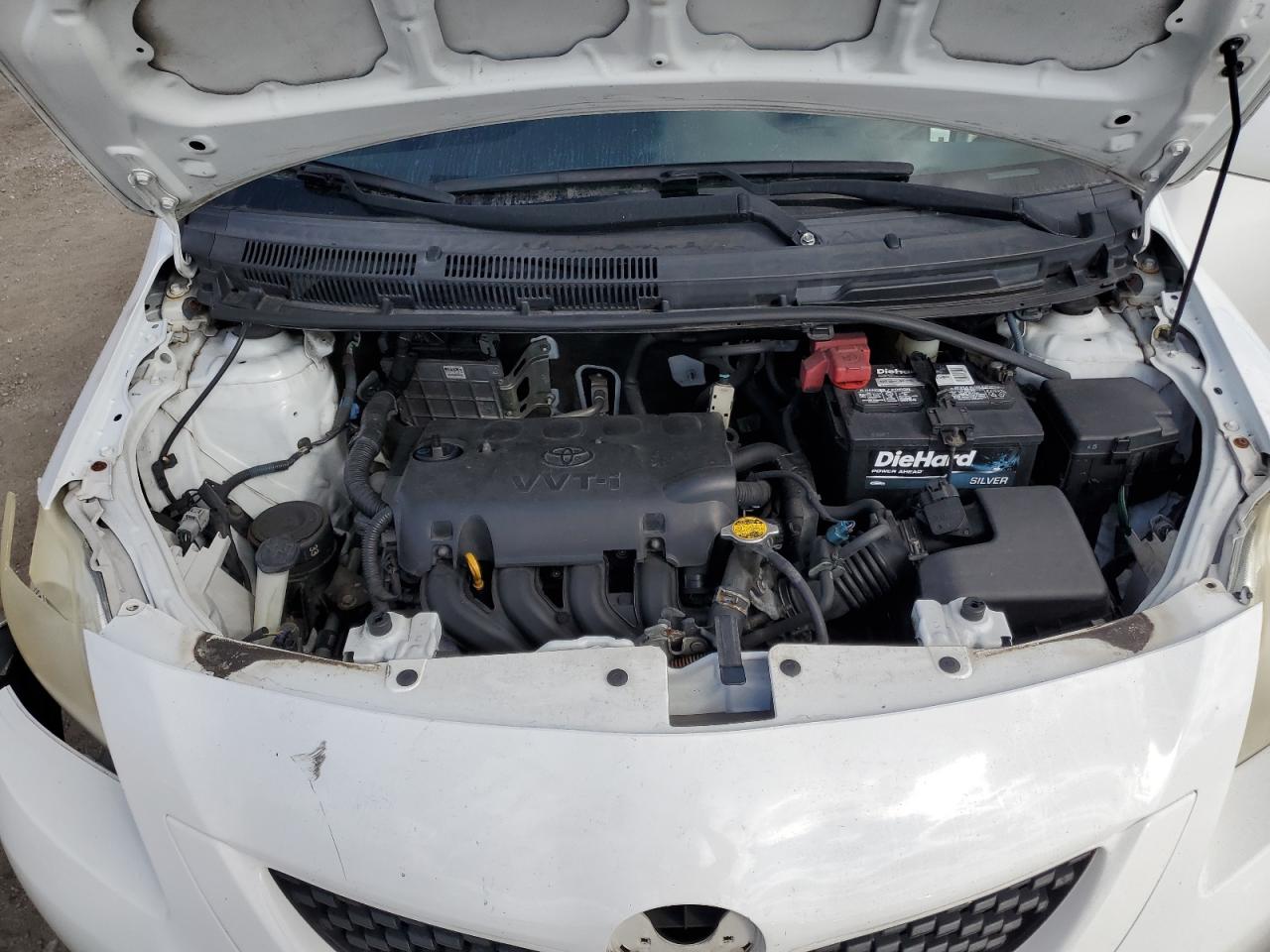 2012 Toyota Yaris - Image 11
