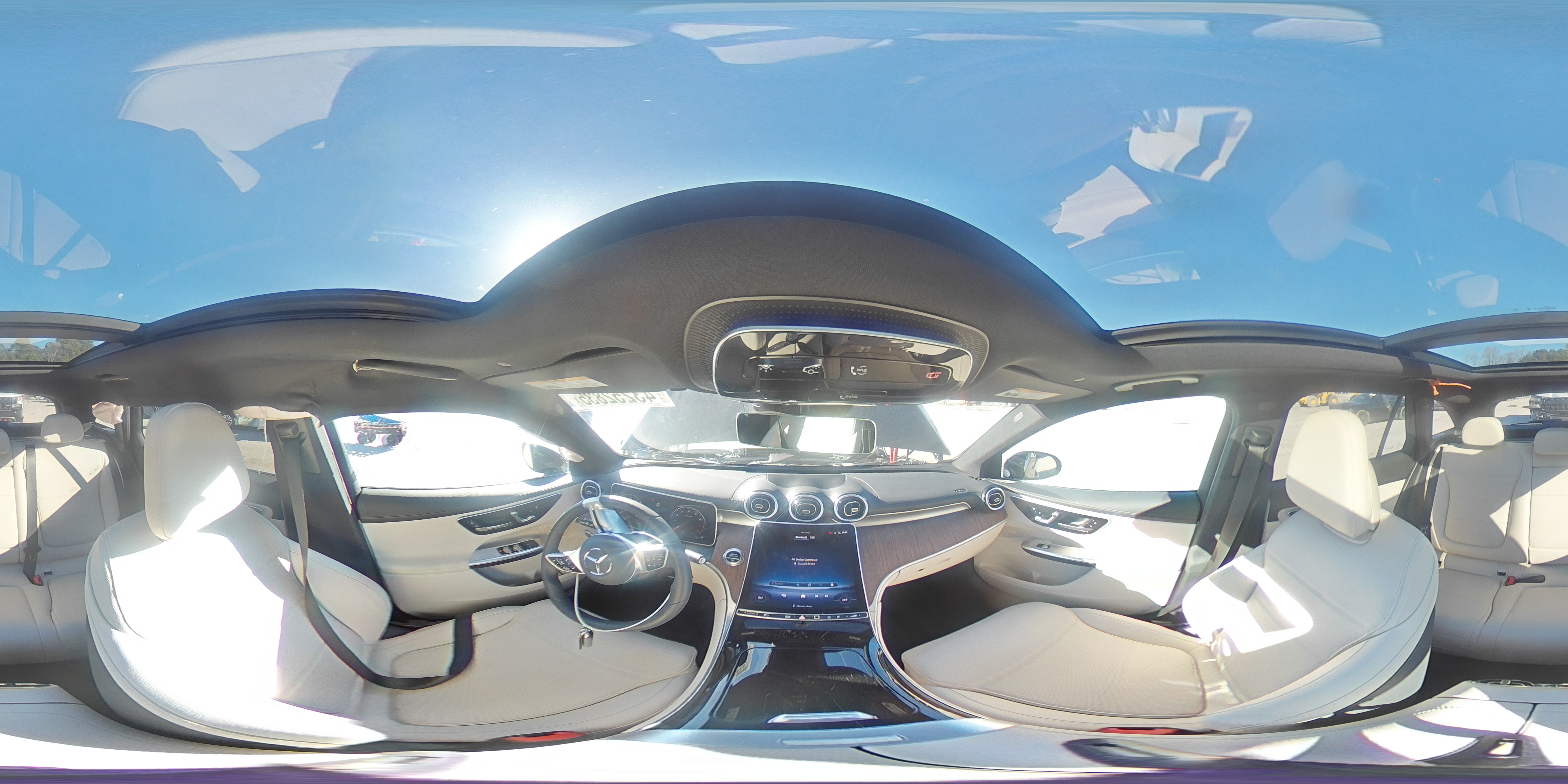 2024 Mercedes-Benz GLC - Image 13