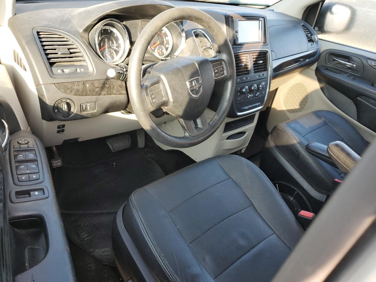 2012 Dodge Caravan - Image 8