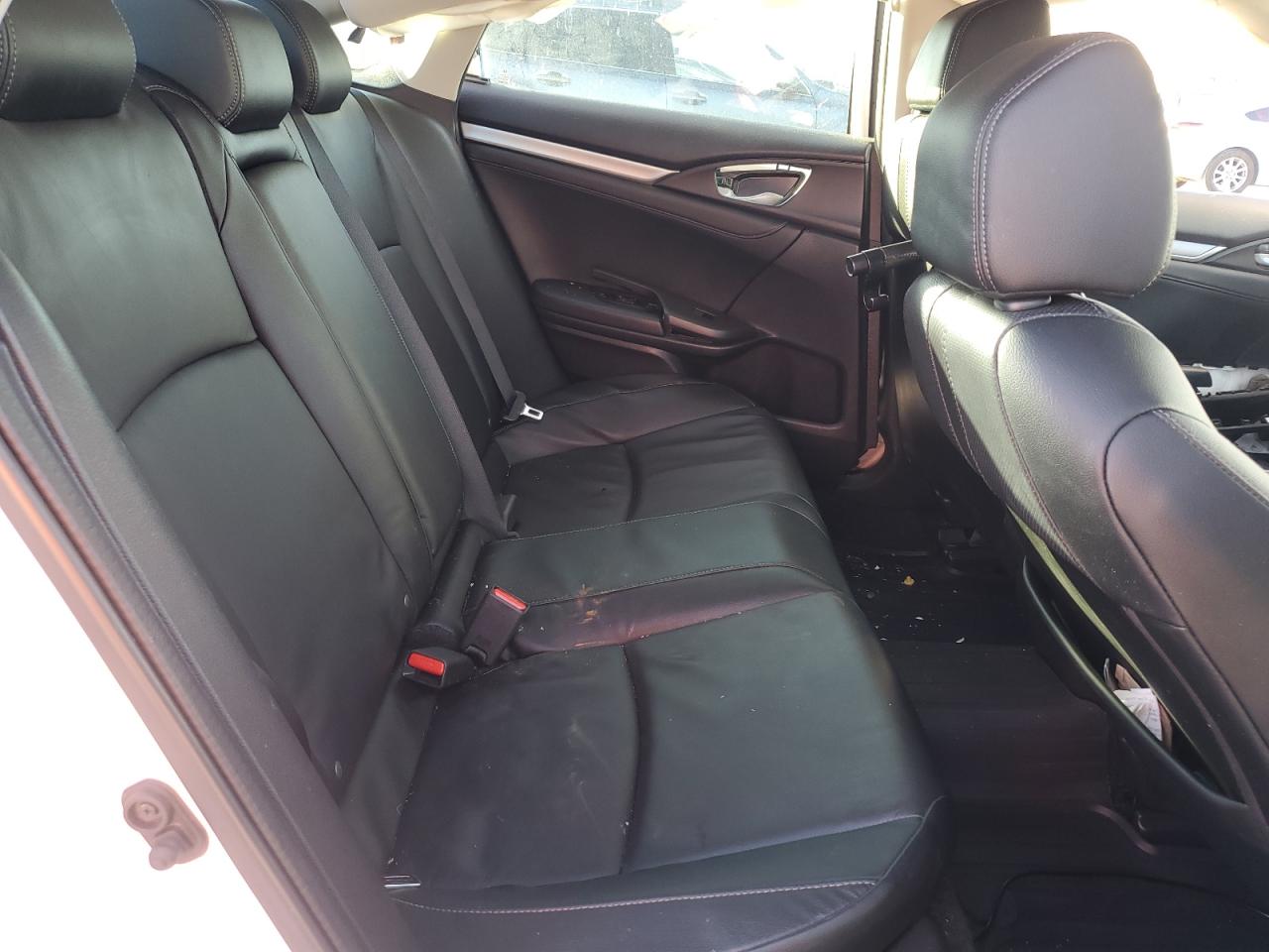 2018 Honda Civic - Image 10
