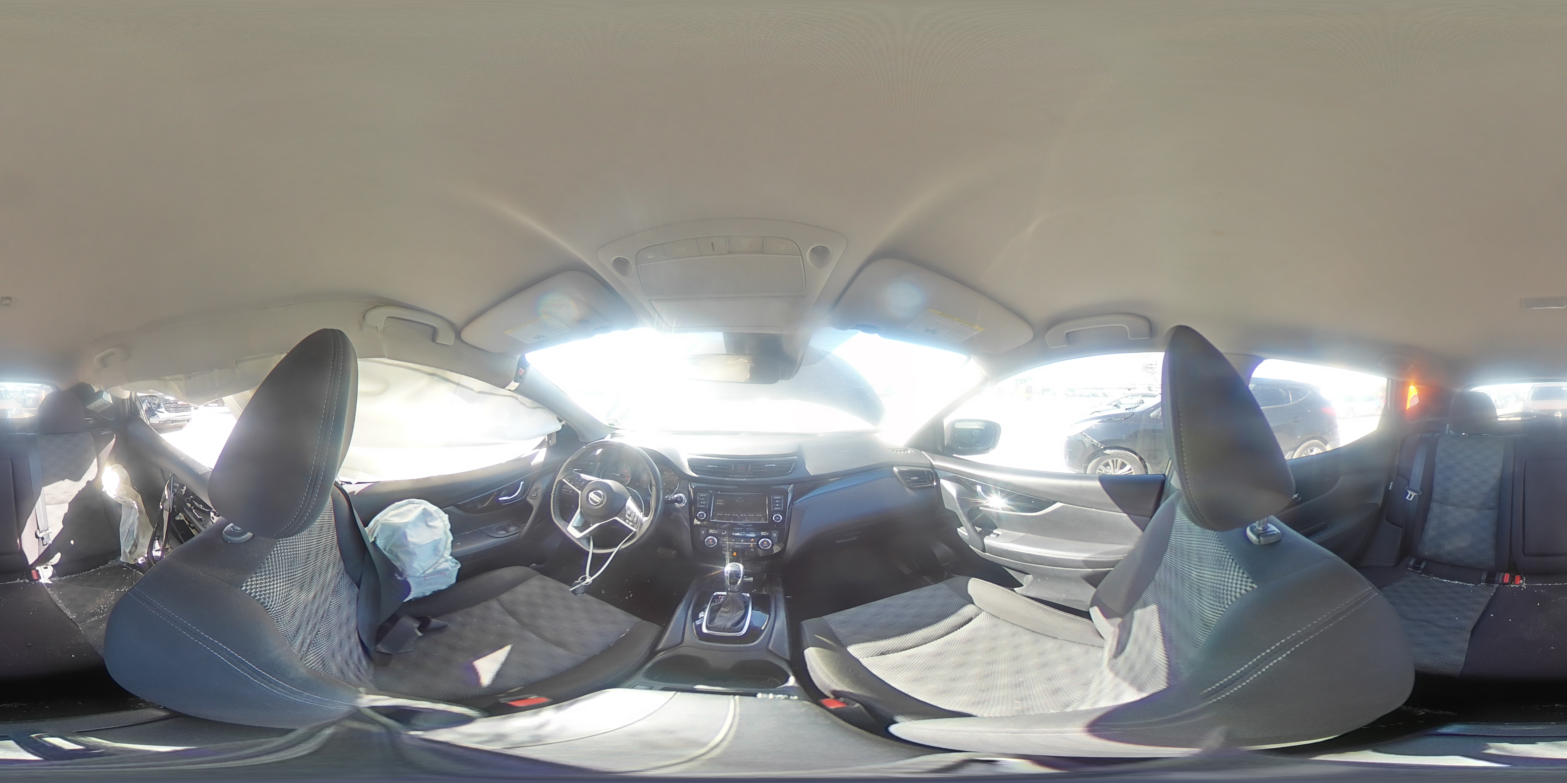 2021 Nissan Rogue - Image 14