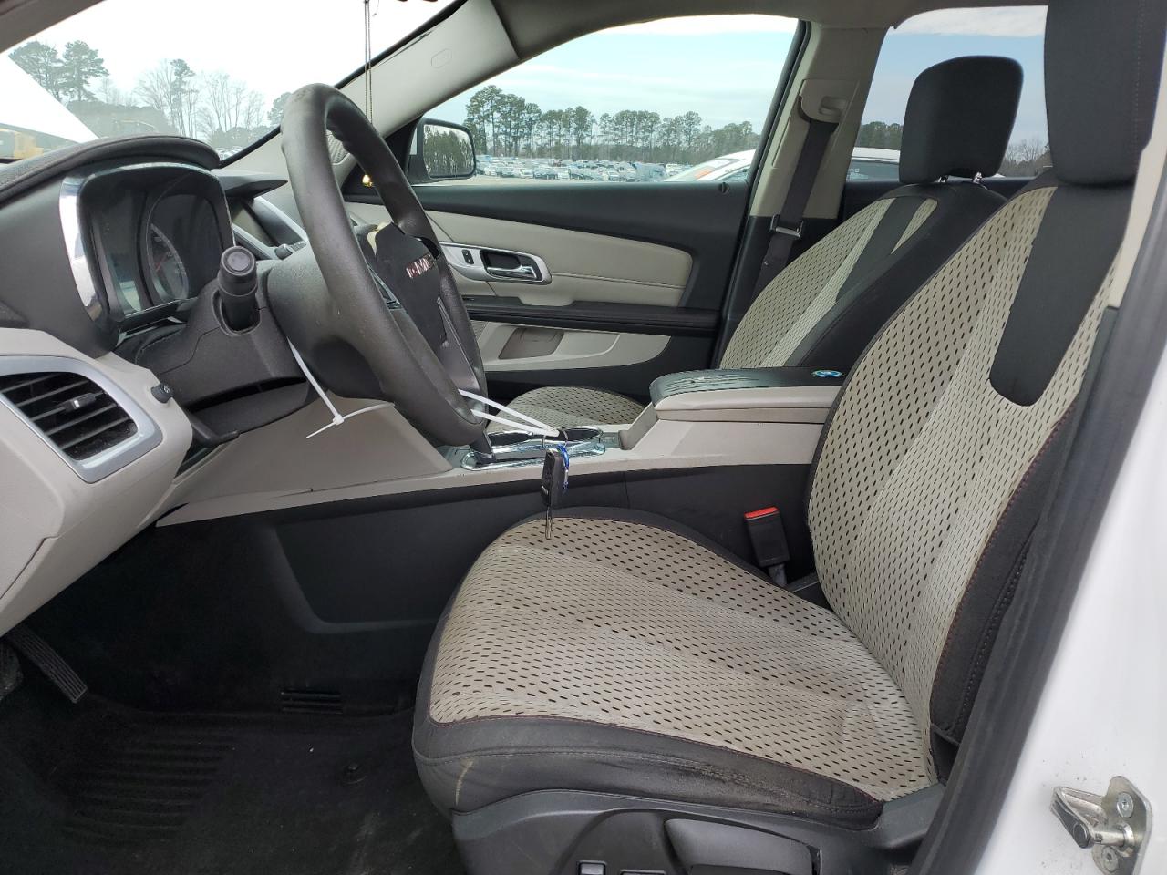 2015 GMC Terrain - Image 7