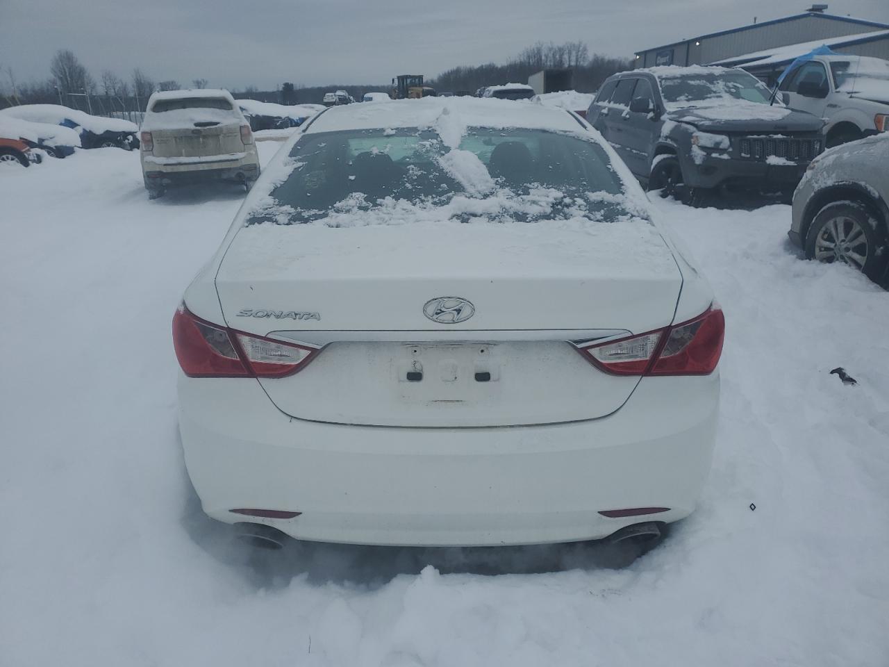 2012 Hyundai Sonata - Image 6
