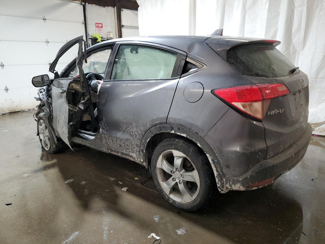 2016 Honda HR-V - Image 2