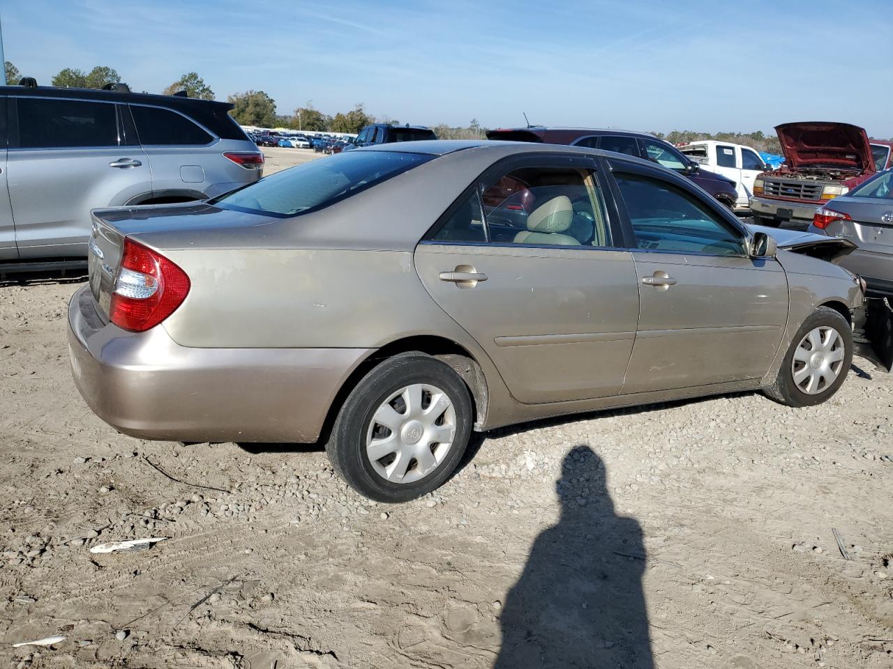 2004 Toyota Camry - Image 3