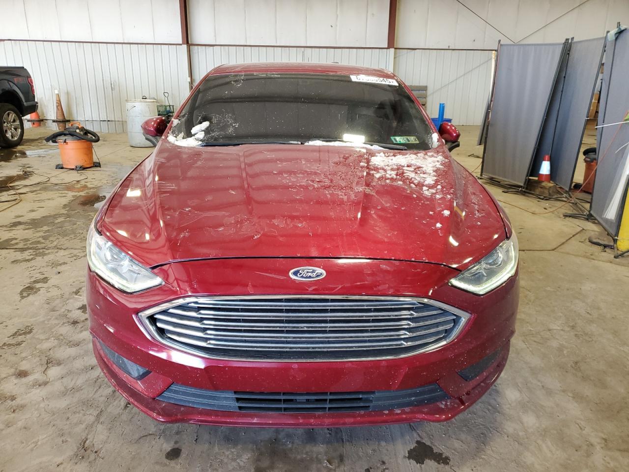 VIN 3FA6P0HD9JR159992 2018 FORD FUSION no.5