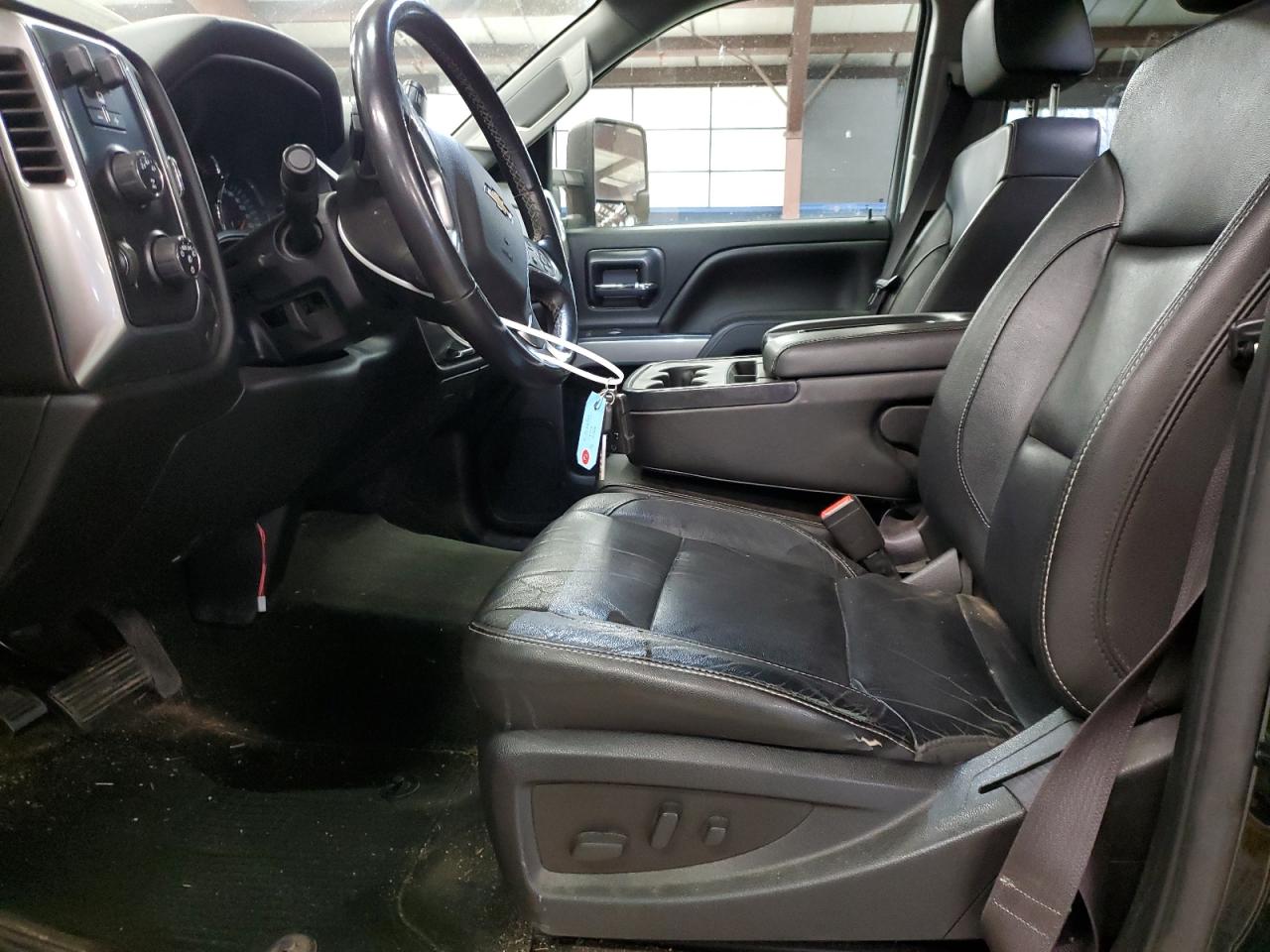 2016 Chevrolet Silverado - Image 7