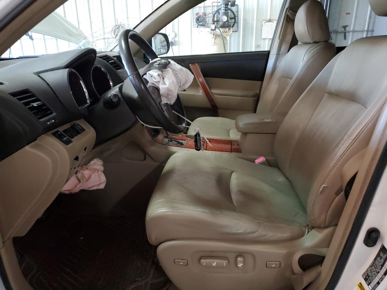 2009 Toyota Highlander - Image 7