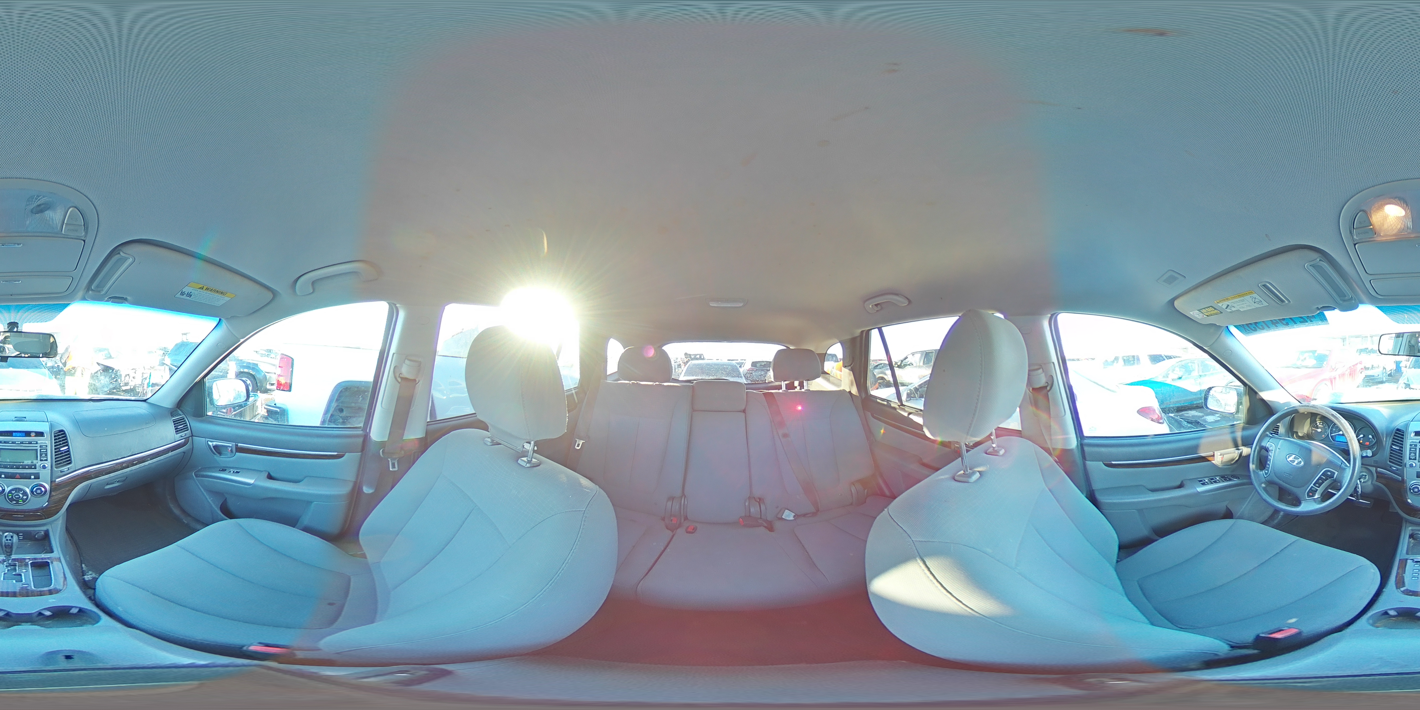 2012 Hyundai Santa Fe - Image 14
