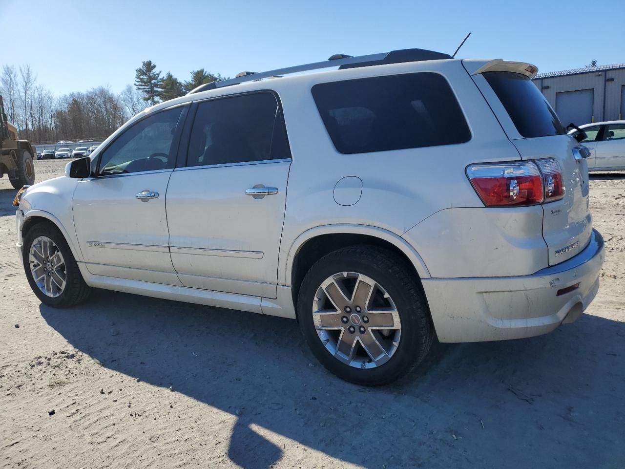 2011 GMC Acadia - Image 2