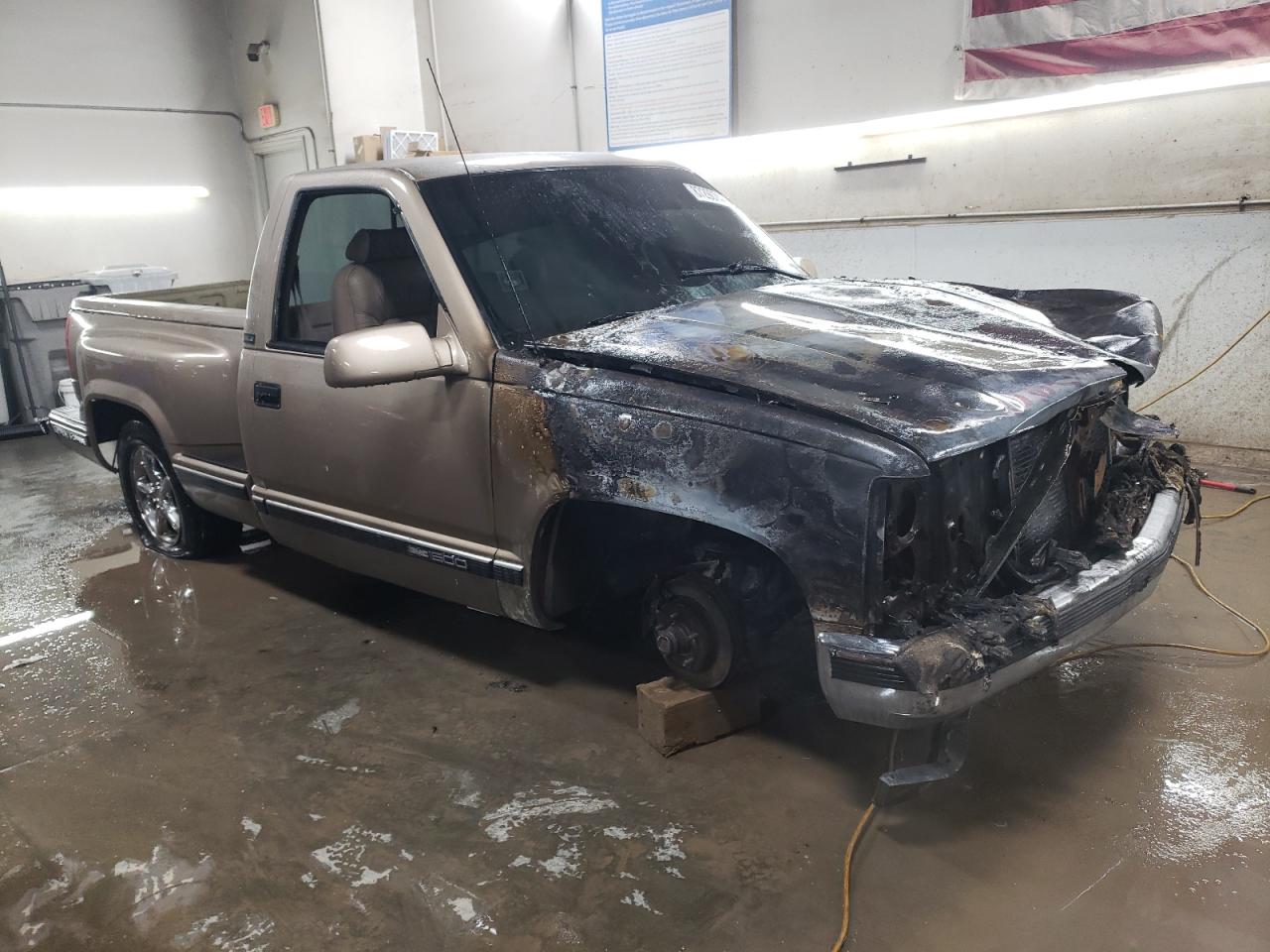 1997 GMC Sierra - Image 4