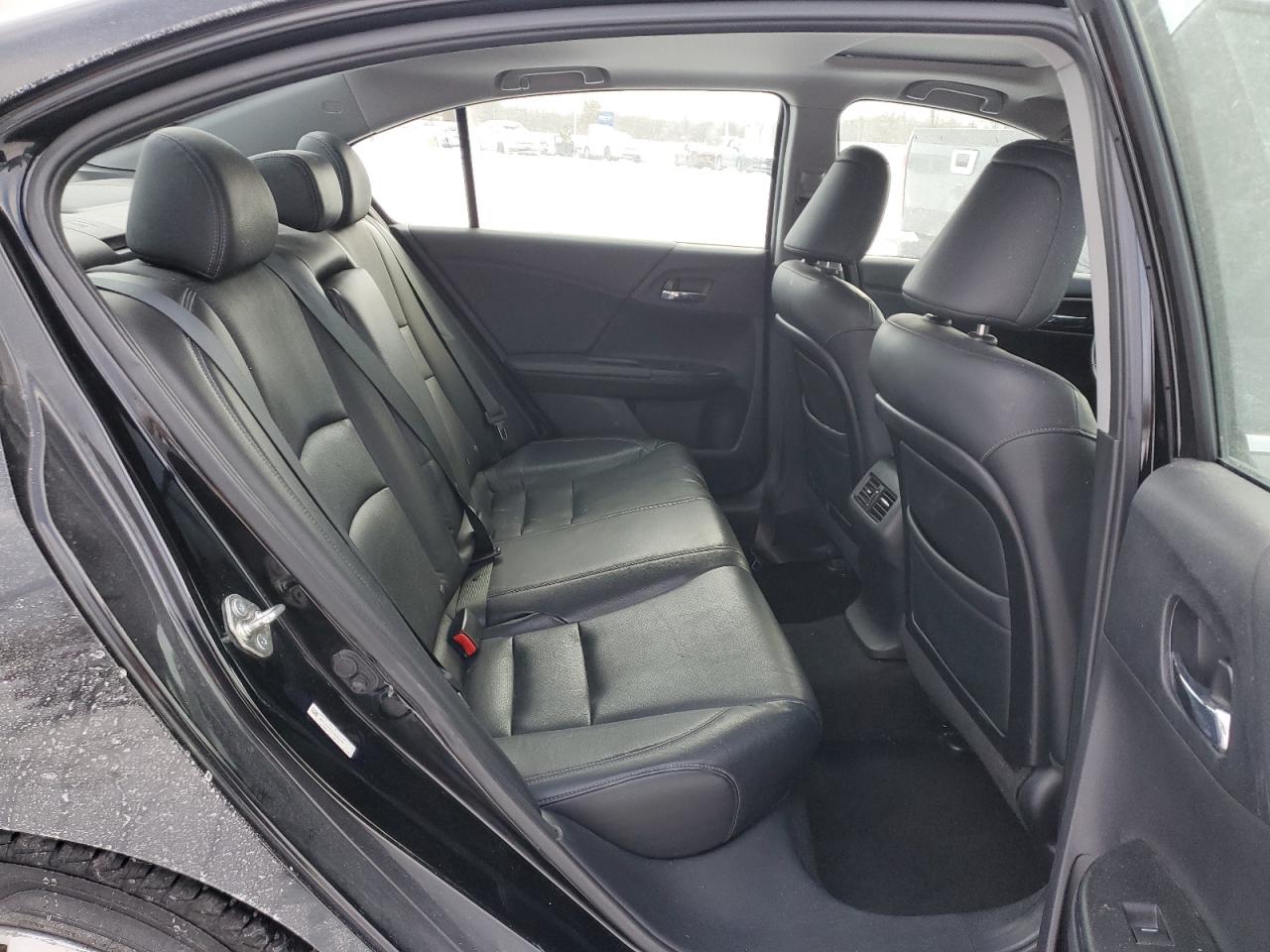 2014 Honda Accord - Image 10