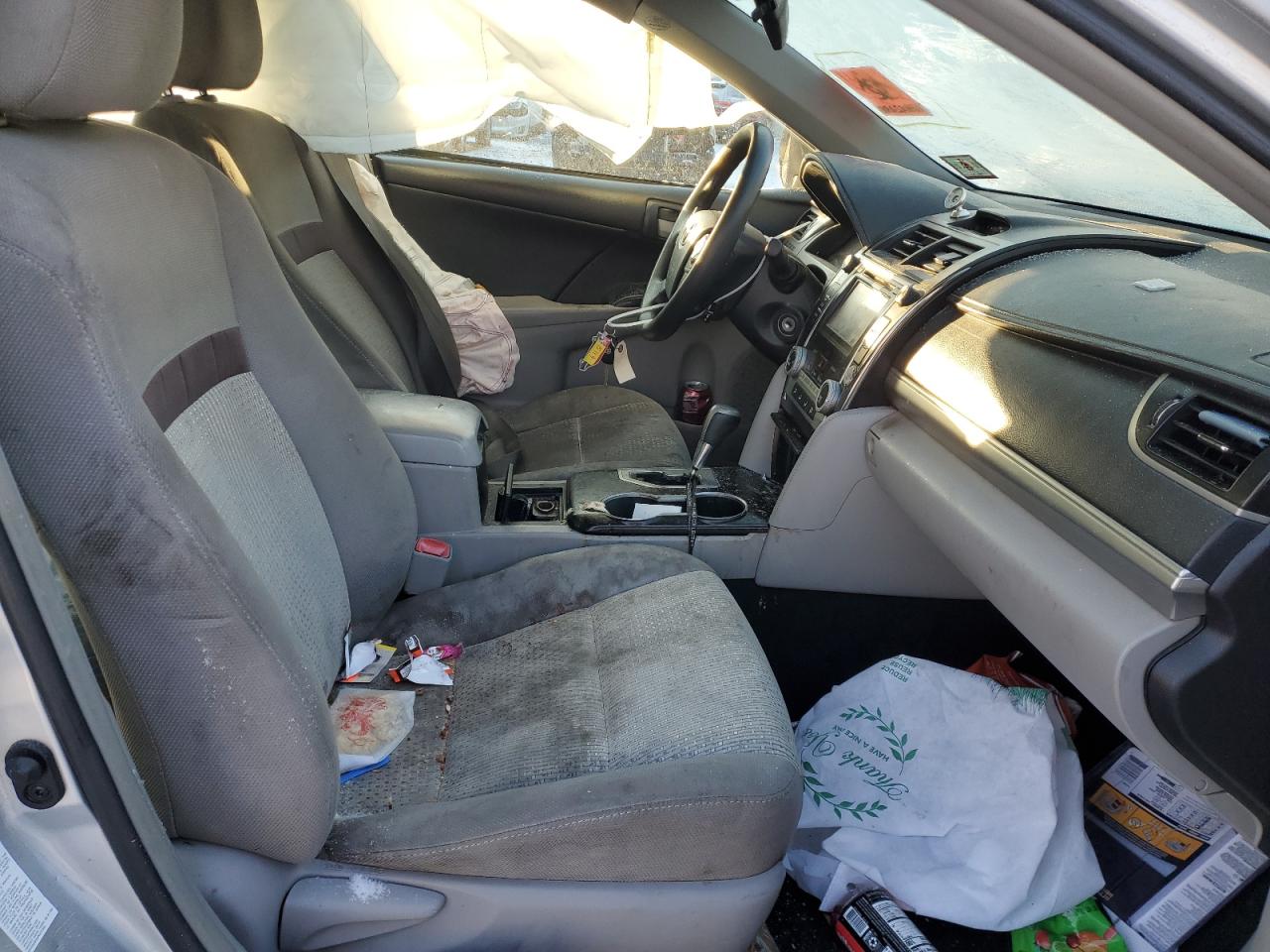 2014 Toyota Camry - Image 7